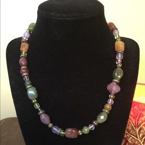 1928 Colorful beaded necklace